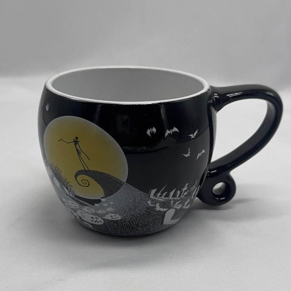 Disney The Nightmare Before Christmas Jack Skellington Ceramic Mug 16 oz chip